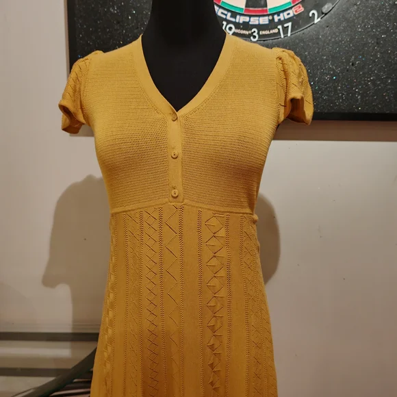 ba&sh Mustard Mini Dress with Short Sleeves 0185 - Picture 10 of 15